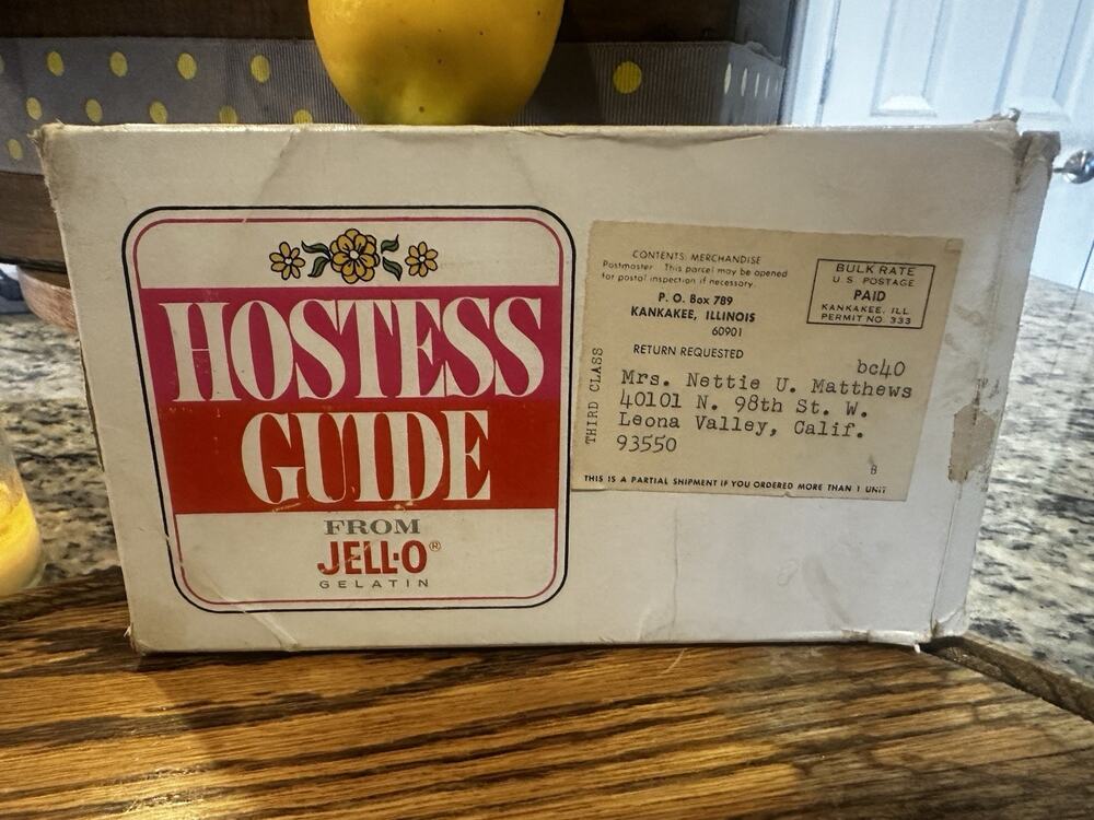 Vintage & Complete Set of Recipe Cards, Jell-O Gelatin Hostess Guide (1967)